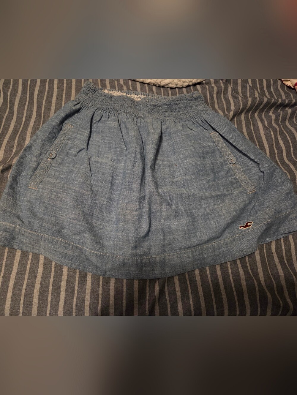 Hollister Light Blue Chambray Smocked Waist Skirt Size Med